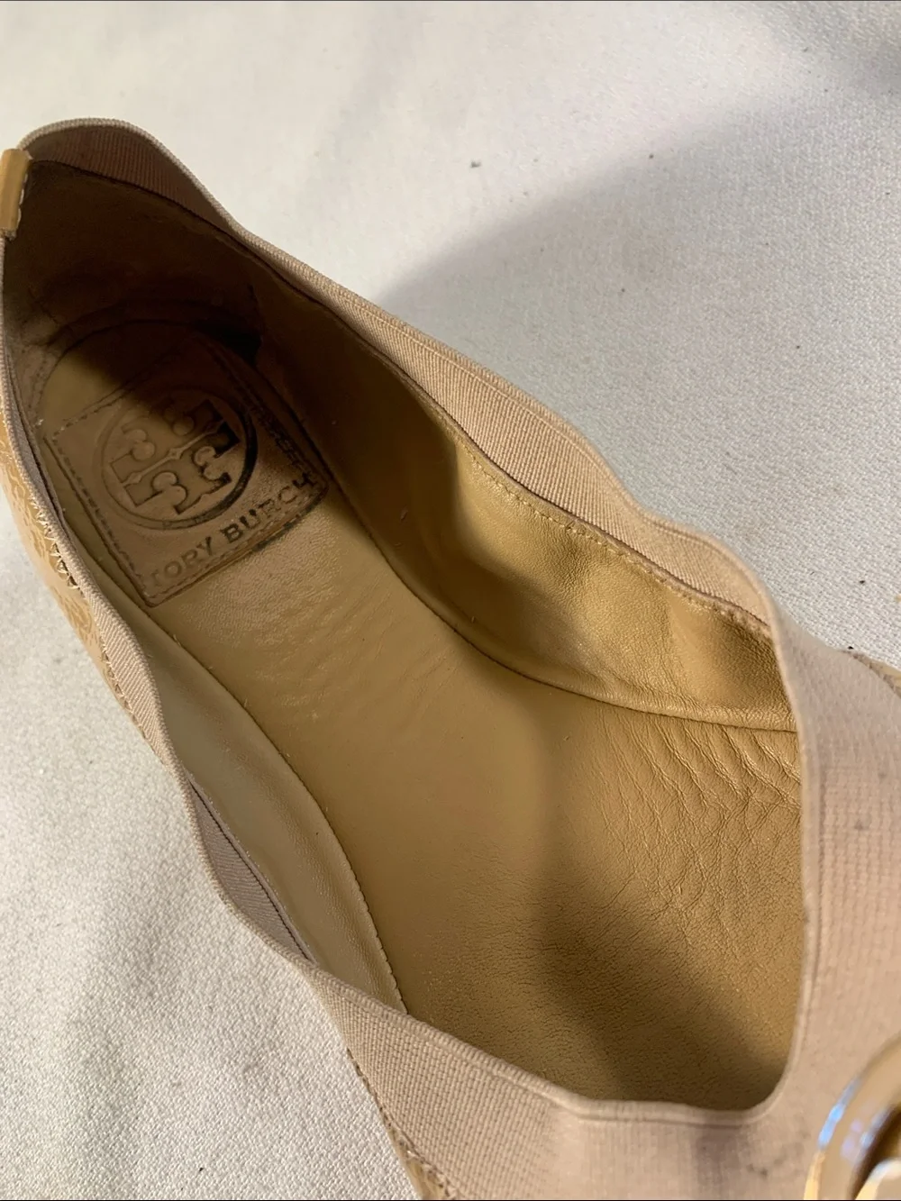 Tory Burch Caroline Tan Patent Leather Pull On Logo Ballet Flats 7 M